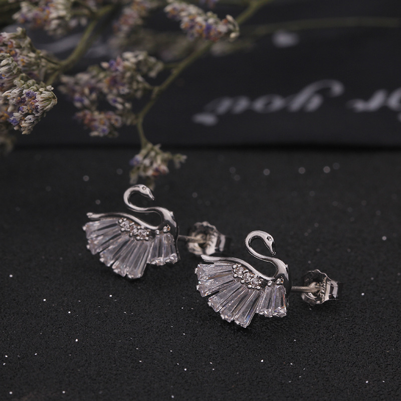 Silver Shell Stud Earrings